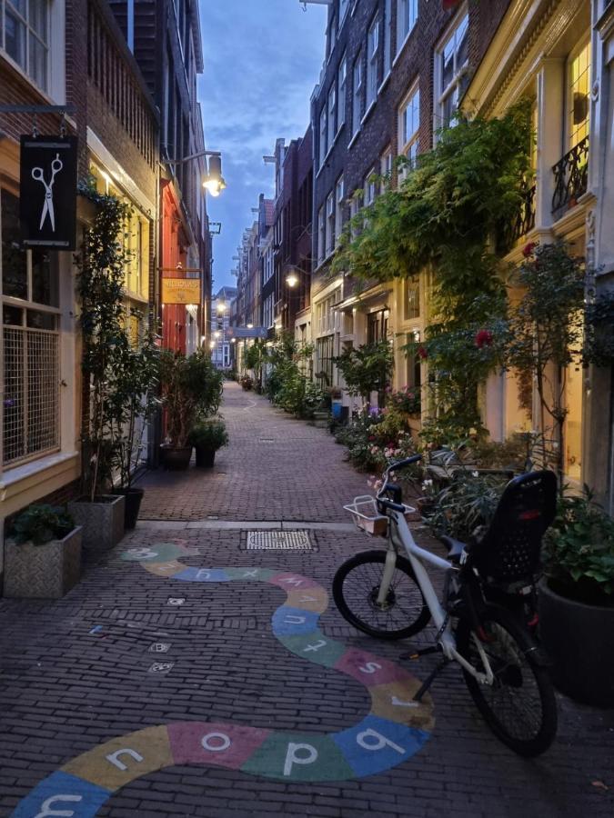 Here'S Lucy Amsterdam Exteriör bild